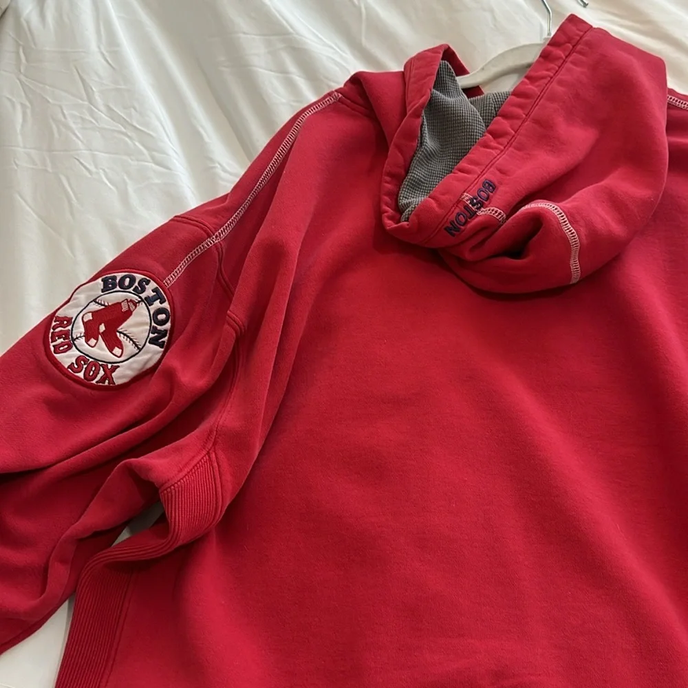 Majestic Athletic Vintage Men's Red & White Boston Red Sox Hoodie Size L
